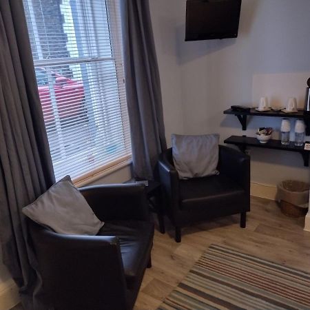 29 Well Street B&B Мофат Экстерьер фото